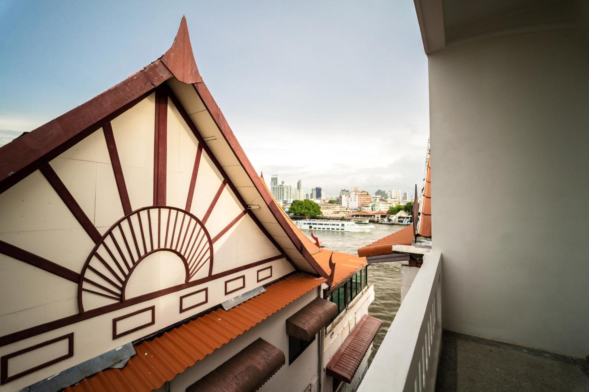 Pier 808 Hostel Бангкок Экстерьер фото